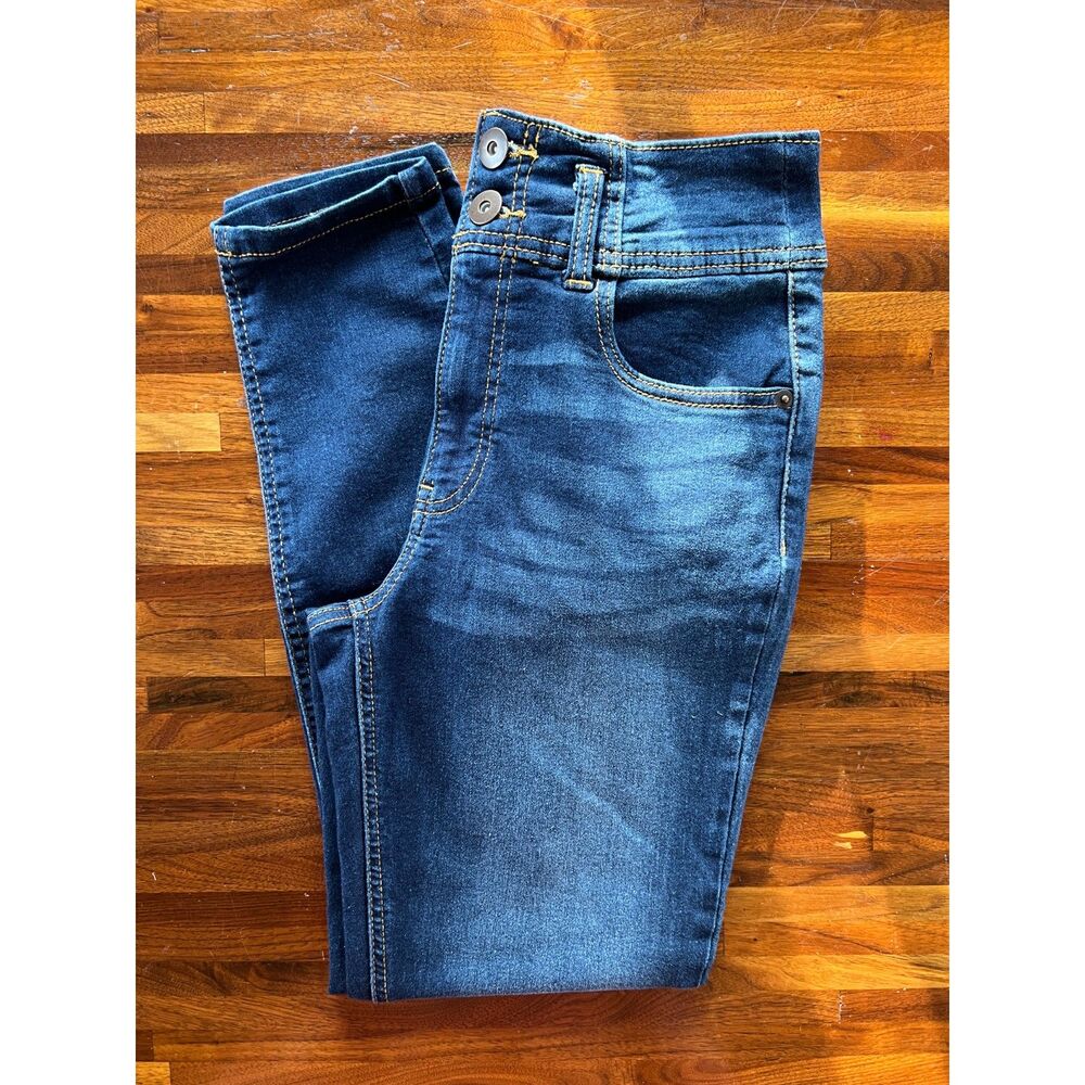 No Boundaries Women’s Stretch Straight Leg Jeans Size 11/28